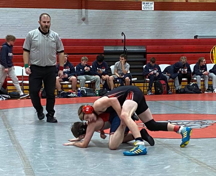 Mexico Middle School Wrestlers Hang Tough In Home Meet Against Centralia, Hallsville, And Moberly