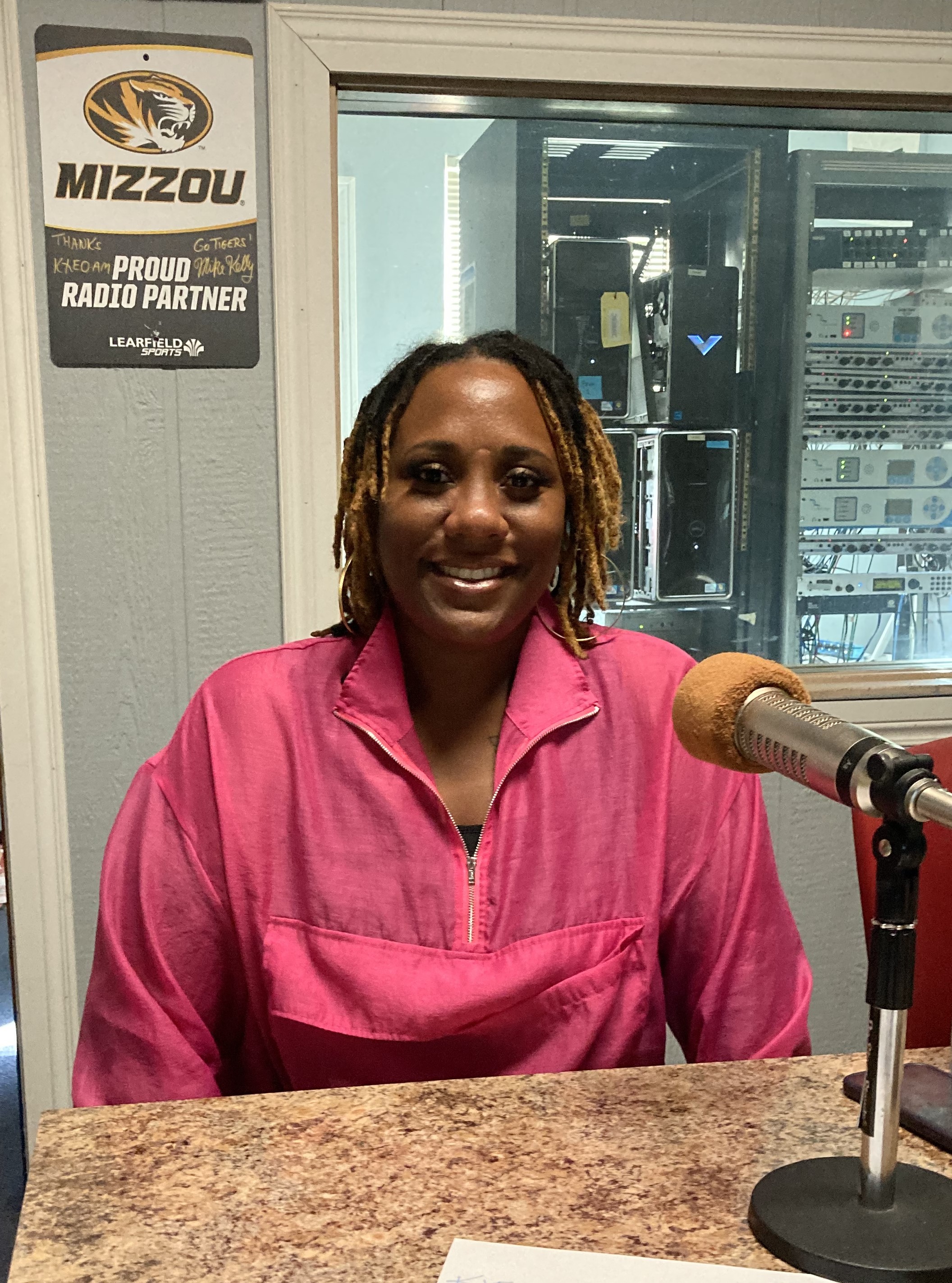 tyronn-lue-fourth-of-july-celebration-organizer-brooke-graves-joins-am