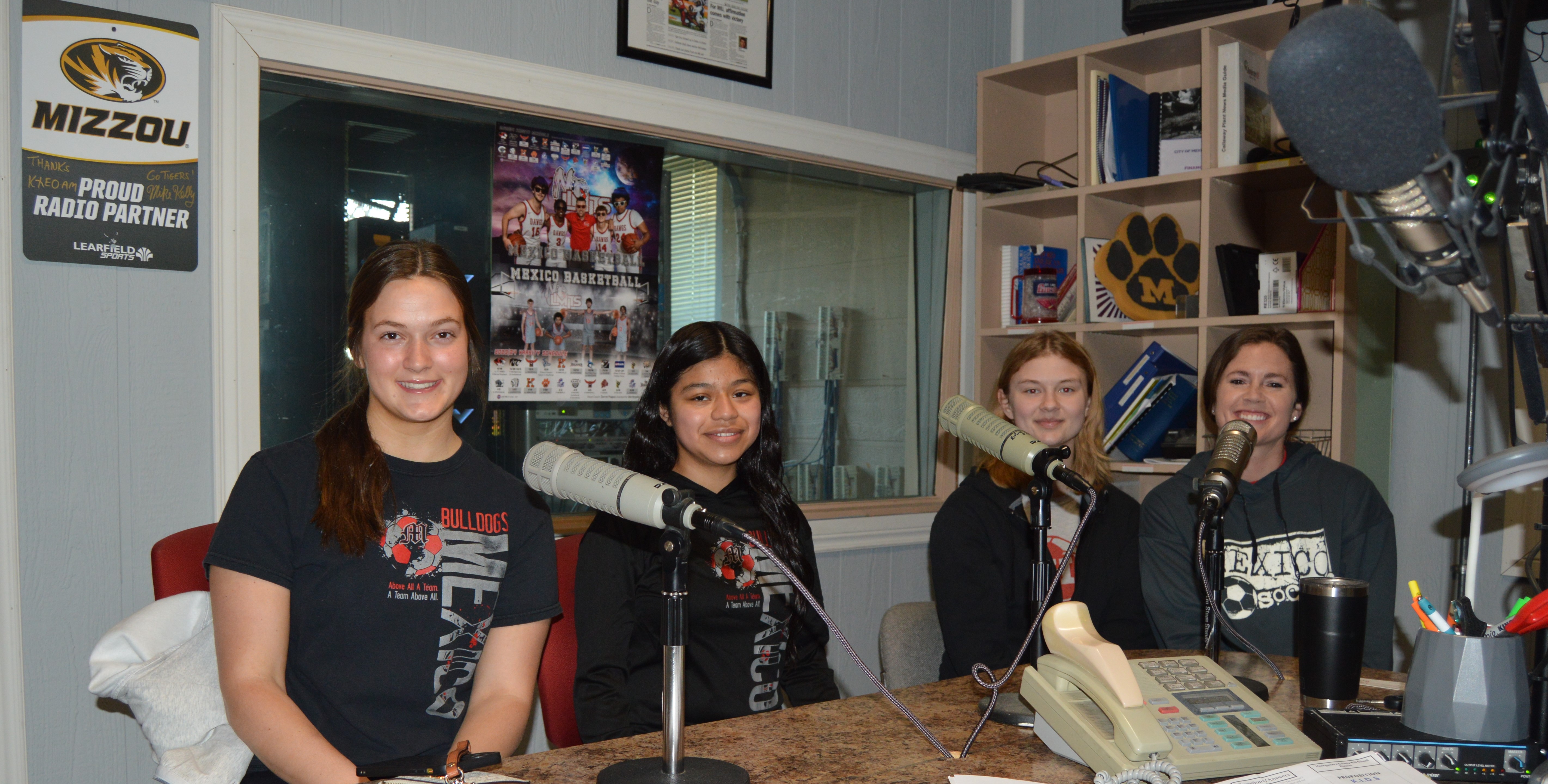 Mexico Girls Soccer Seniors Katie Gooch, Jamilet Medina, Liz Joiner And Head Coach Sarah Olsen Join The AM 1340 KXEO Sports Talk Show The Buzzer Beater 3/16/2024