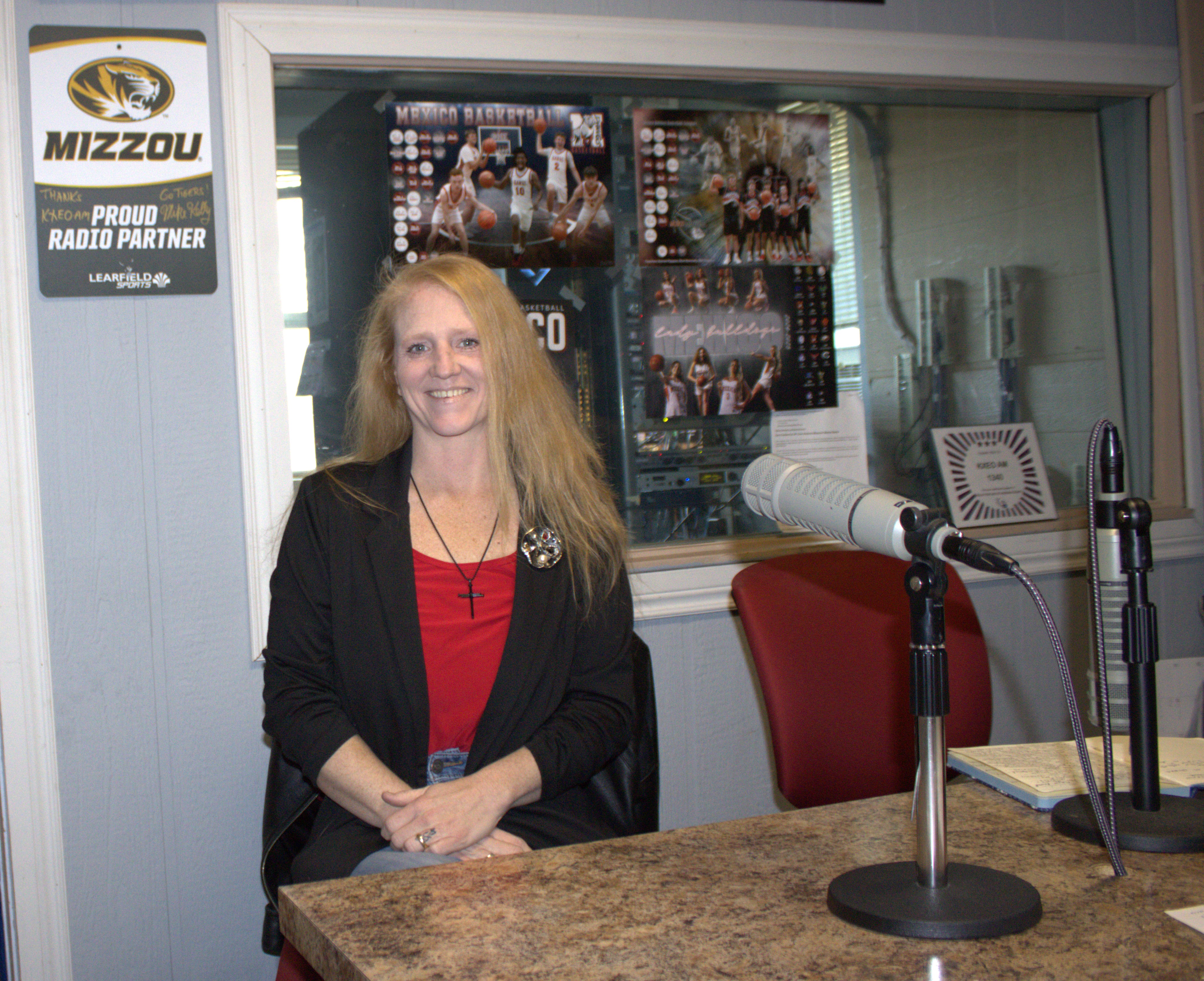 Mexico Board Of Education Candidate Julia Lindsay Joins AM 1340 KXEO’s Am I Awake Morning Show