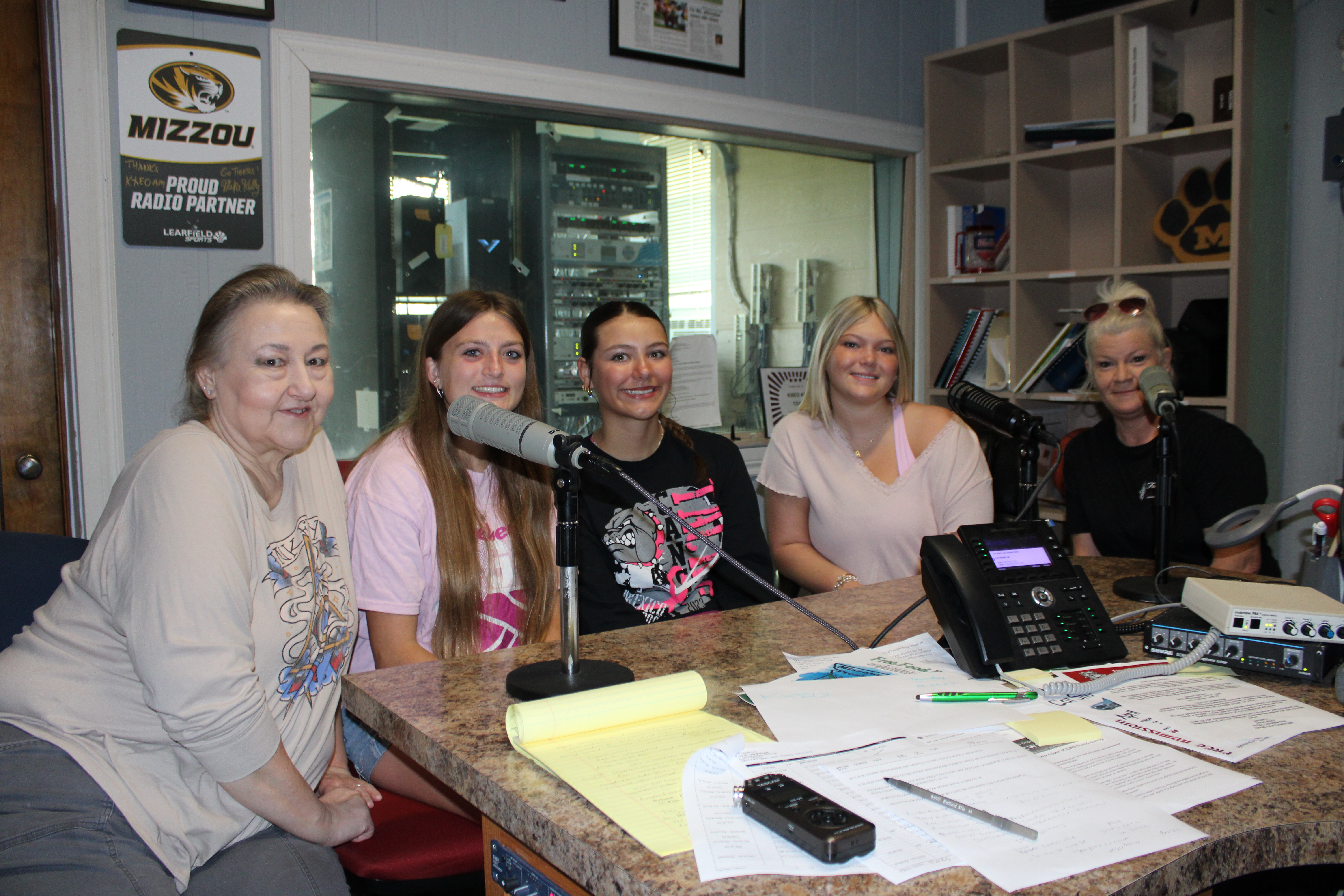 Linda Malott, Zoey Norton, Katie Crews, Ava Herron And Alesha Ludovicy Talk 2025 Mexico High School Prom On AM 1340 KXEO Am I Awake Morning Show