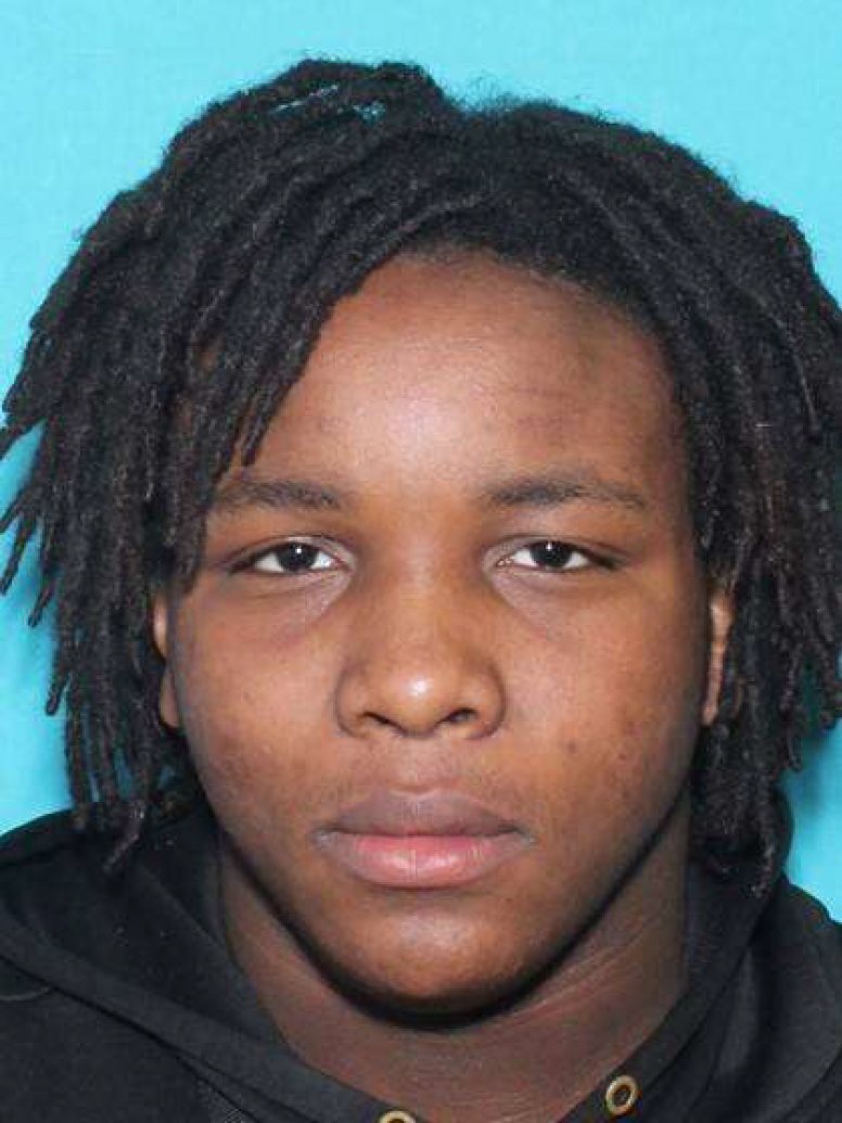 One arrested, one on the run, in Casino heist