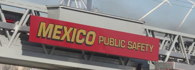 Driver, Pets Safe After SUV Fire in Mexico